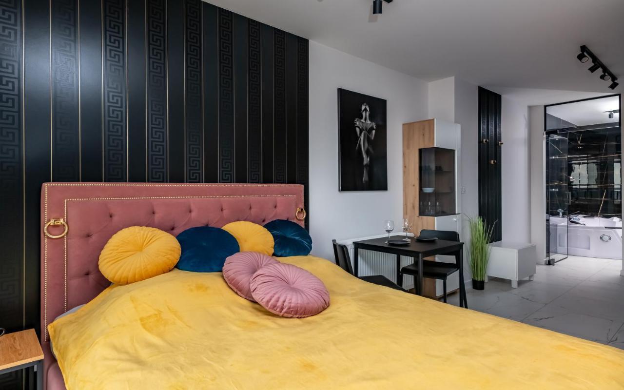 Loveroom Panorama Park Jacuzzi Białystok Kültér fotó